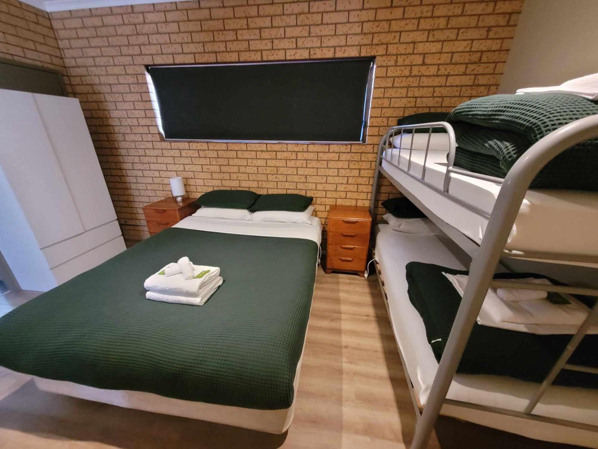 The Bright Motor Inn 외부 사진